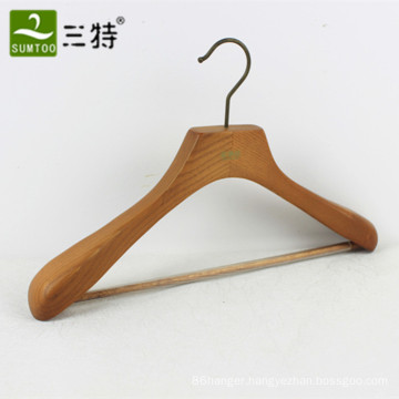 solid wood luxury clothing hanger with anti slip bar